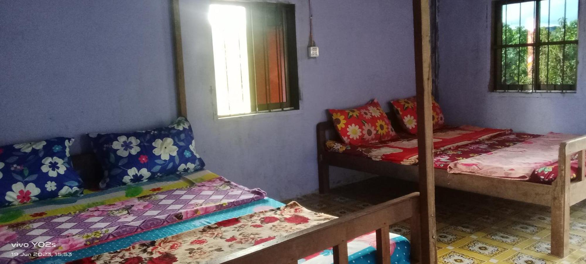 Srey Leap Homestay 반룽 객실 사진
