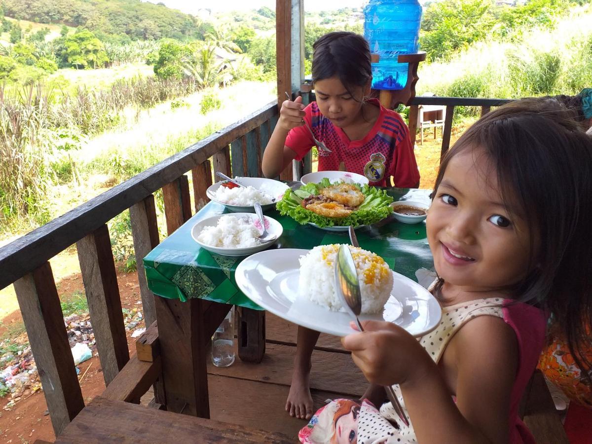 Srey Leap Homestay 반룽 외부 사진
