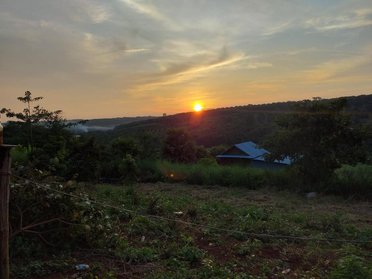 Srey Leap Homestay 반룽 외부 사진