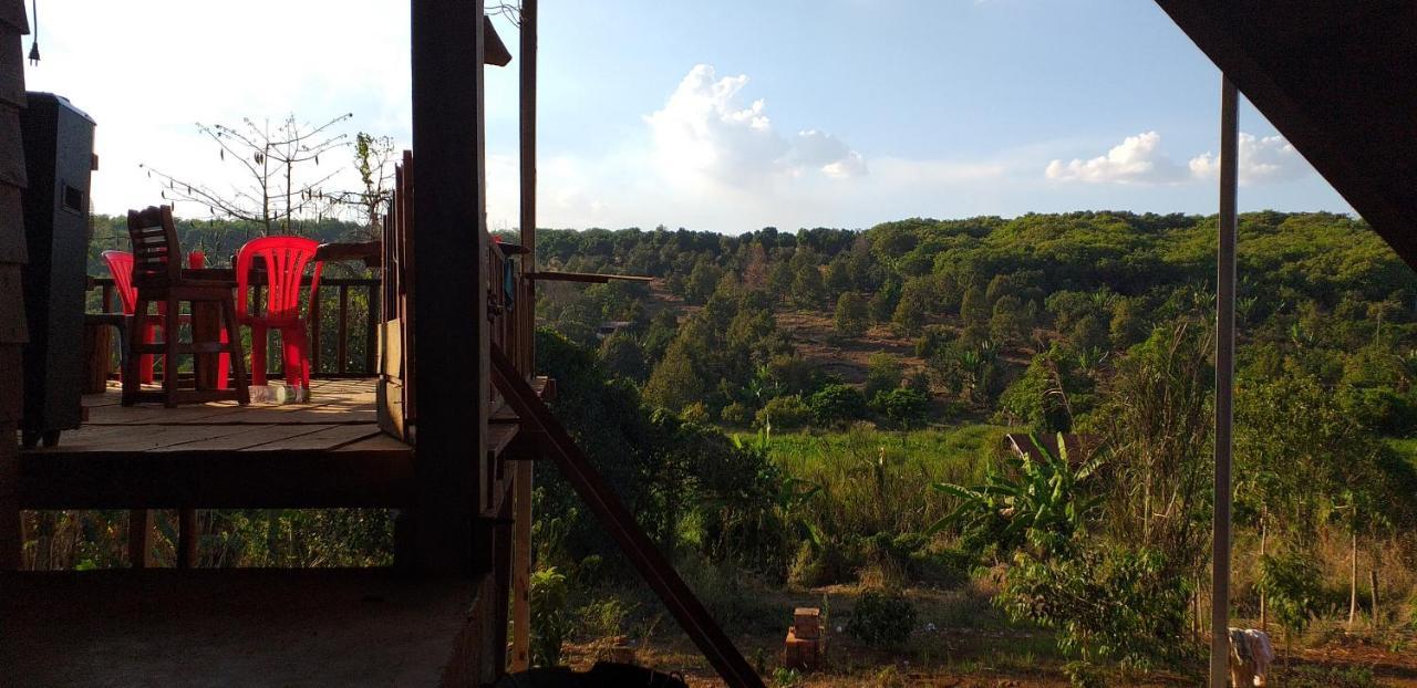 Srey Leap Homestay 반룽 외부 사진